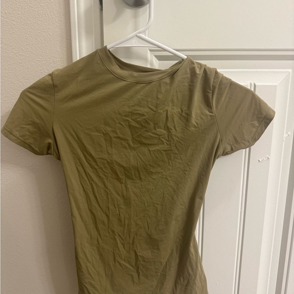 SKIMS fit everybody Tee